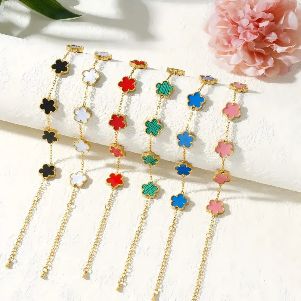 Petit Fleur Charm Bracelet