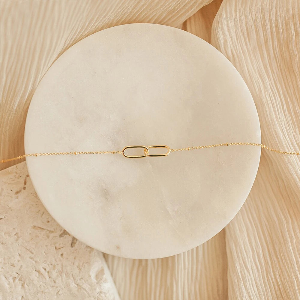 La Chaîne Infinity Pendant Necklace